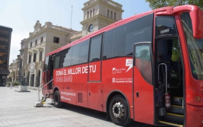 Una unitat mòbil del Banc de Sang a Sabadell | Roger Benet